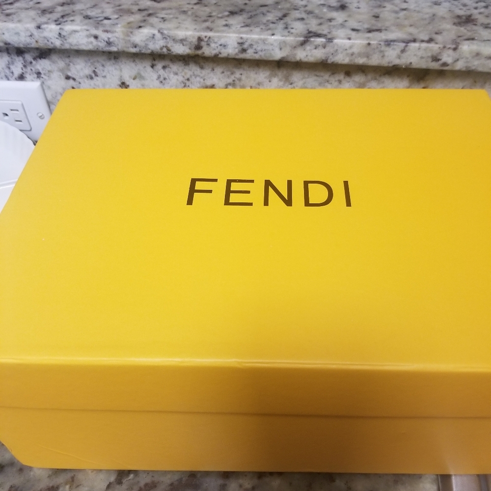 Fendi AUTHENTIC